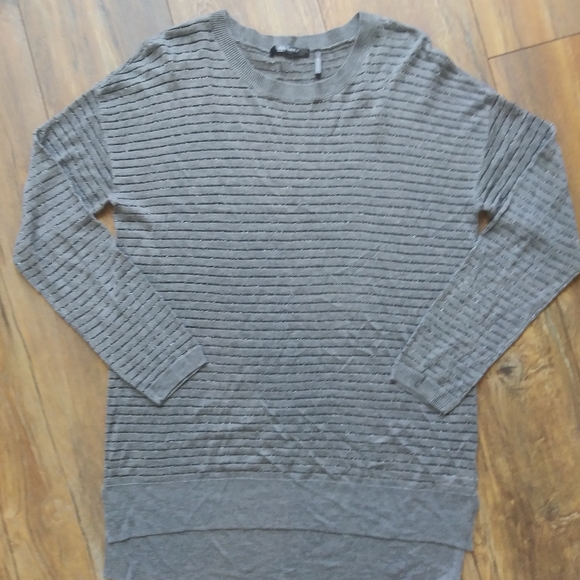 sweater blouse daisy fuentes size S gray color wit - Picture 6 of 6